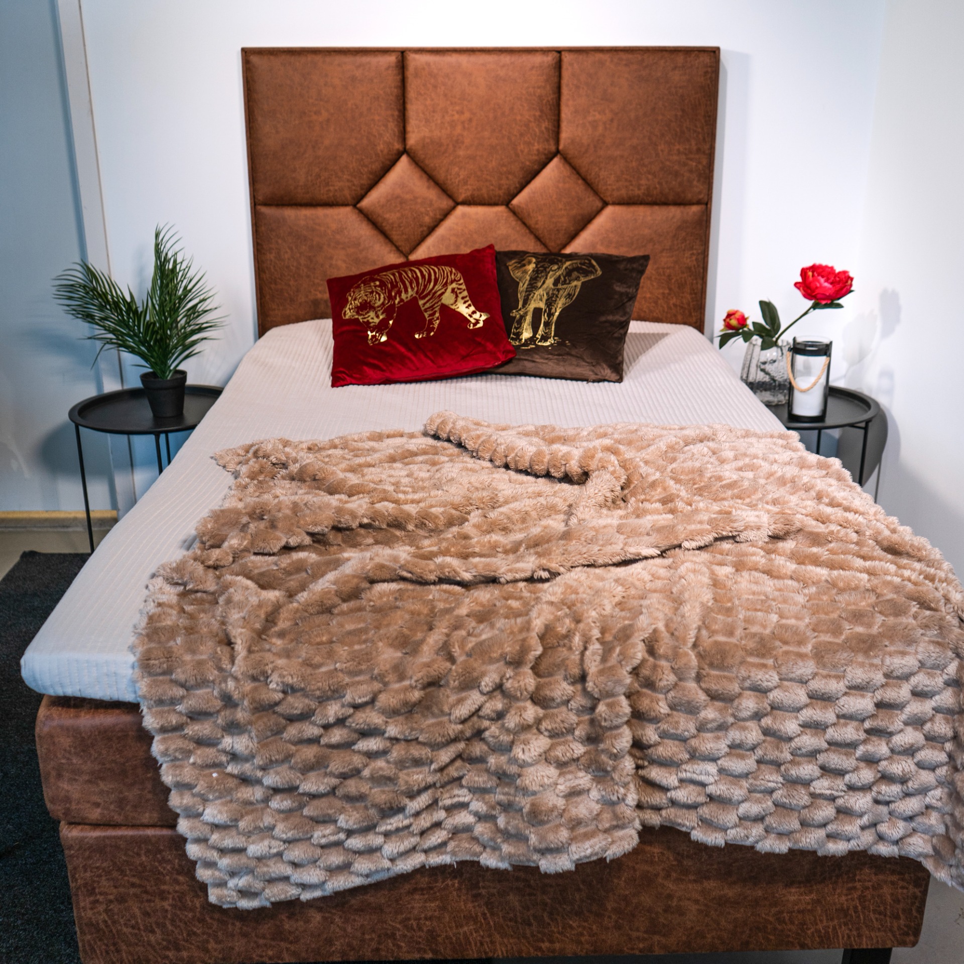 Jenkki-, moottori- & runkosängyt 